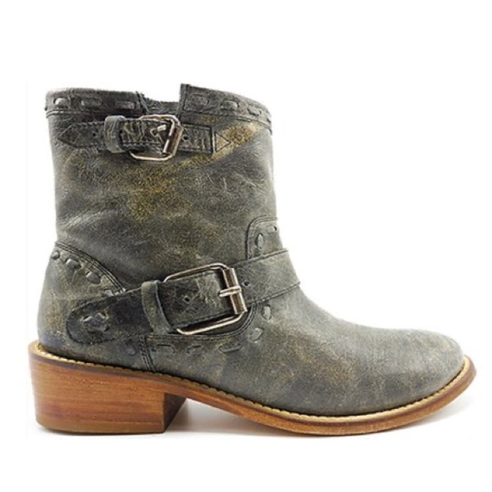 Musse & Cloud Anzel Distressed Gray Leather Moto Boot